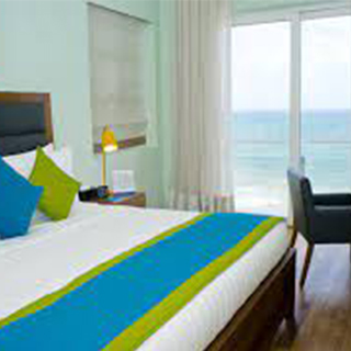 Ocean-edge-suit-room 